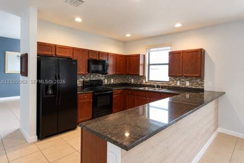 23371 SW 118 Ave, Homestead FL - photo 8 of 49