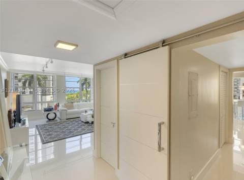 5660 Collins Ave 4B, Miami Beach FL - photo 23 of 34