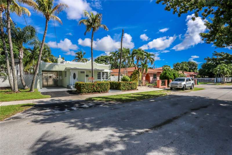 3 bedroom SingleFamilyResidence at 3085 NW 3rd St, El Dorado Heights, Miami — photo 3