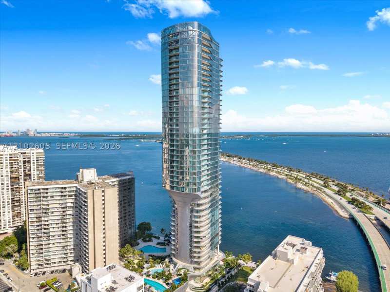 3 bedroom Condominium at 175 SE 25th Rd 3704, Brickell Hammock Unit No, Miami — photo 1