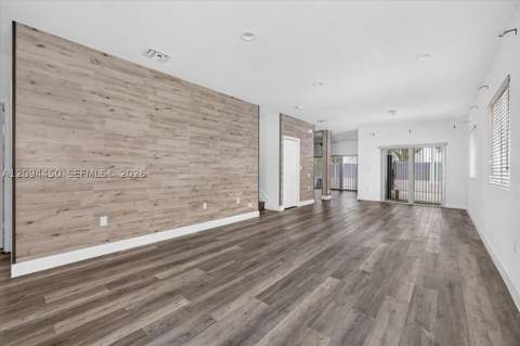 363 NE 35th terrace, Homestead FL - photo 7 of 61