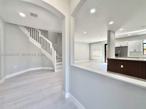 10392 NW 31st Ter, Doral FL - photo 7 of 50