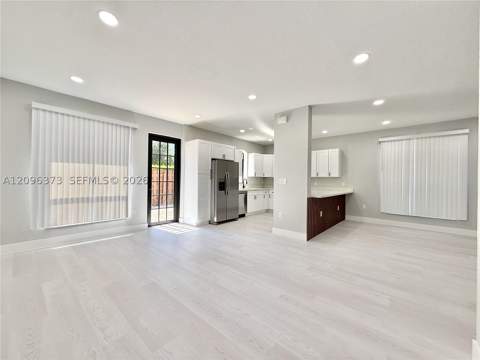 10392 NW 31st Ter, Doral FL - photo 9 of 50