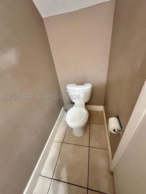 17911 NW 68th Ave N207, Hialeah FL - photo 12 of 20