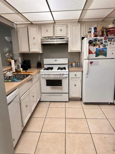 17911 NW 68th Ave N207, Hialeah FL - photo 7 of 20