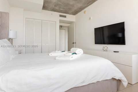 3250 NE 1st Ave 1108, Miami FL - photo 10 of 25