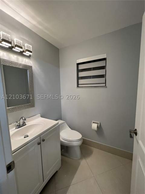 14245 SW 57th Ln 9-8, Miami FL - photo 10 of 12