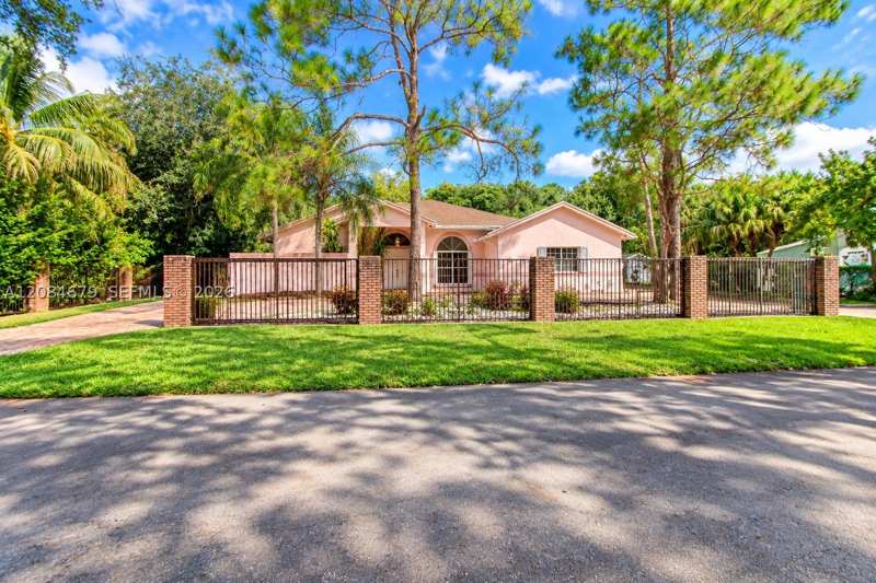 4 bedroom SingleFamilyResidence at 17401 SW 266th Ter, Country Ridge Estates, Homestead — photo 1