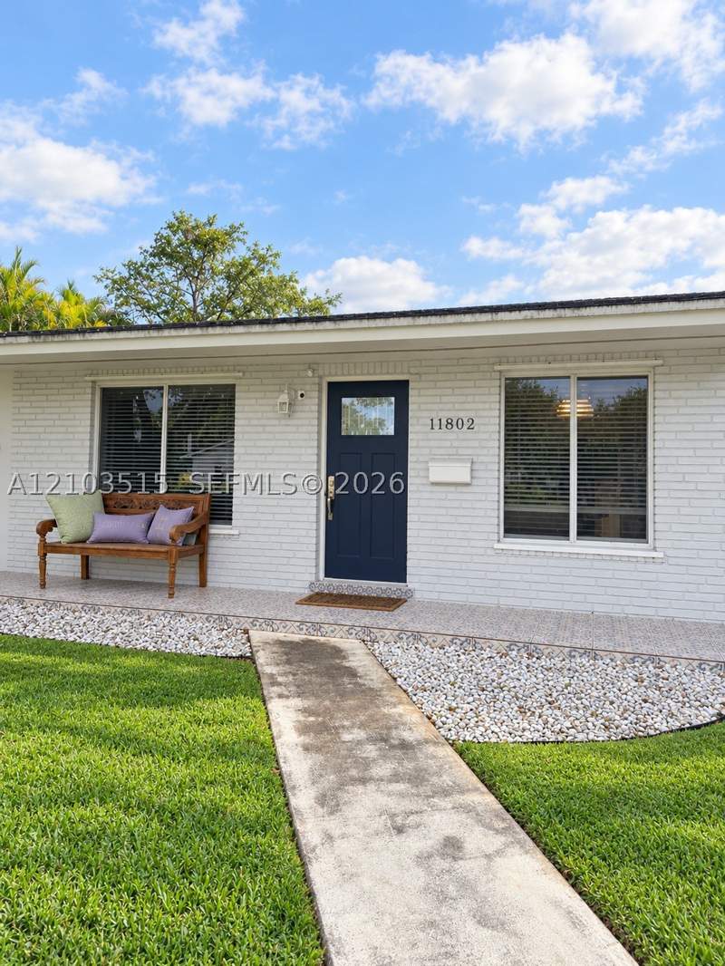 3 bedroom SingleFamilyResidence at 11802 SW 106th Ave, Pine Acres Sec 5, Miami — photo 4