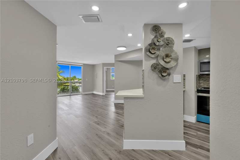 2 bedroom Condominium at 5880 Collins Ave 403, La Rive Gauche Condo, Miami Beach — photo 1