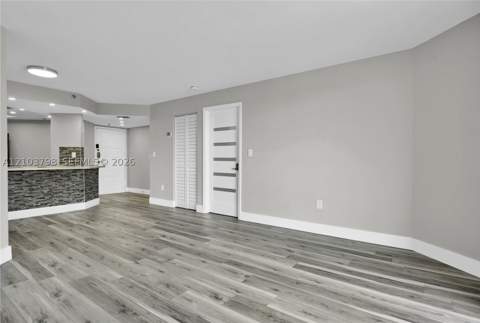 5880 Collins Ave 403, Miami Beach FL - photo 16 of 32