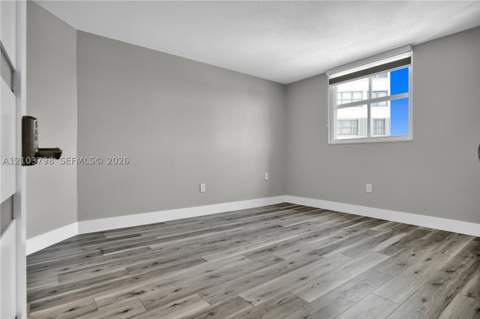 5880 Collins Ave 403, Miami Beach FL - photo 20 of 32