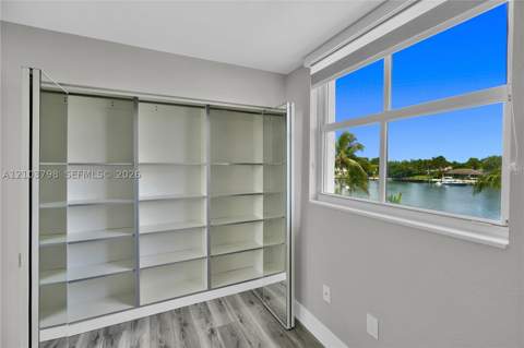 5880 Collins Ave 403, Miami Beach FL - photo 24 of 32