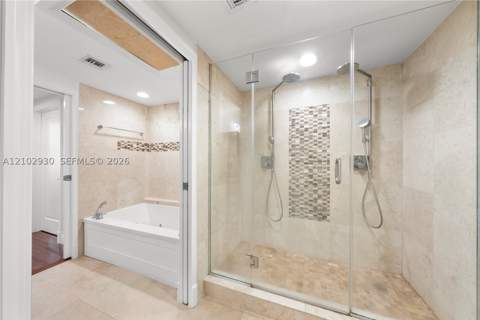 1566 NE Quayside Ter D14, Miami FL - photo 20 of 37