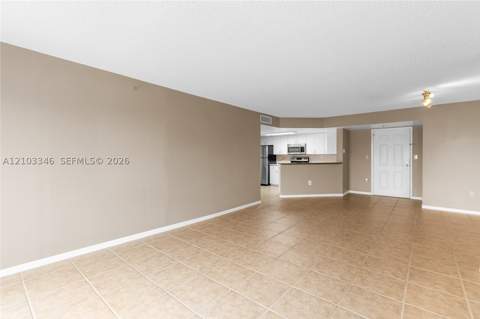 2351 Douglas Rd 611, Miami FL - photo 10 of 34