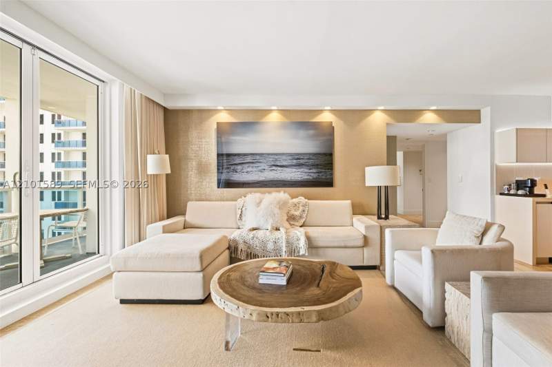 3 bedroom Condominium at 102 N 24th St 1244, 2399 Collins Avenue, Miami Beach — photo 3