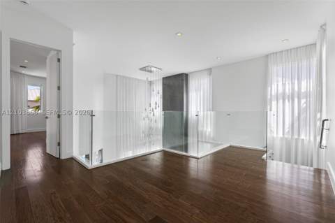 10431 NW 68th Ter, Doral FL - photo 23 of 55