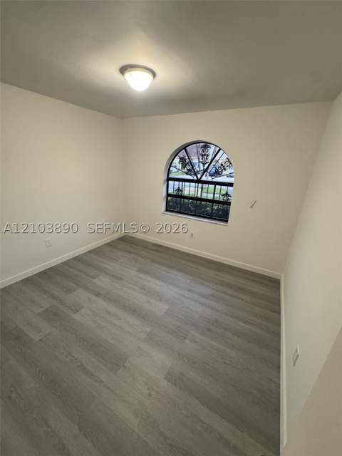 5640 W 20th Ct, Hialeah FL - photo 11 of 14