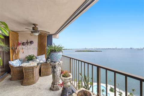 1800 NE 114th St 1505, Miami FL - photo 14 of 31