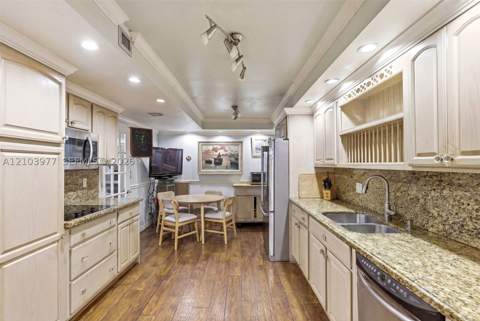 1800 NE 114th St 1505, Miami FL - photo 16 of 31