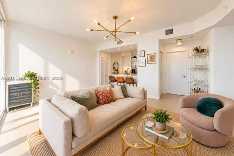 2020 Prairie Ave 404, Miami Beach FL - photo 6 of 18