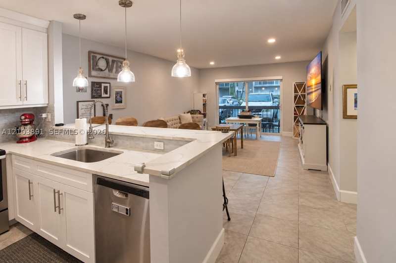 2 bedroom Condominium at 7840 Camino Real P-110, Village Of Kings Creek Co, Miami — photo 1