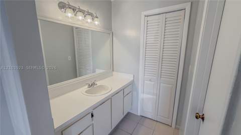905 NE 209th St 104-30, Miami FL - photo 10 of 21