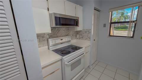 905 NE 209th St 104-30, Miami FL - photo 7 of 21
