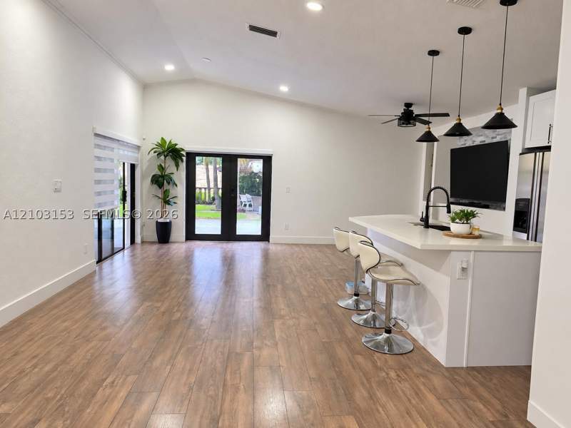 3 bedroom SingleFamilyResidence at 17931 SW 115th Ave, Grapevine, Miami — photo 3