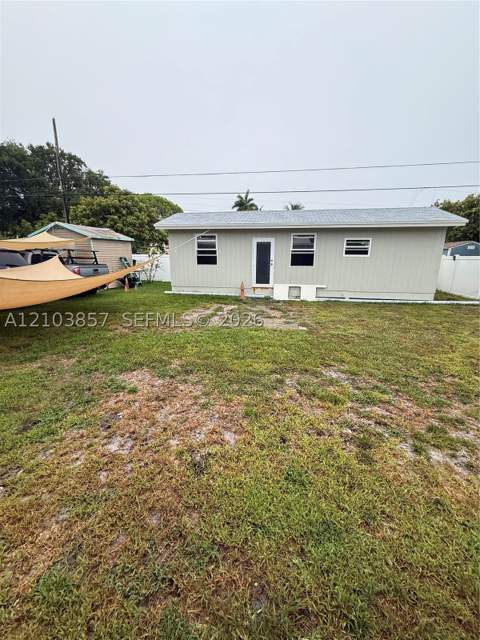 1031 NE 142nd St, North Miami FL - photo 16 of 32