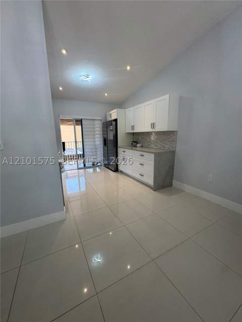 7817 W 36th Ave 204, Hialeah FL - photo 20 of 26