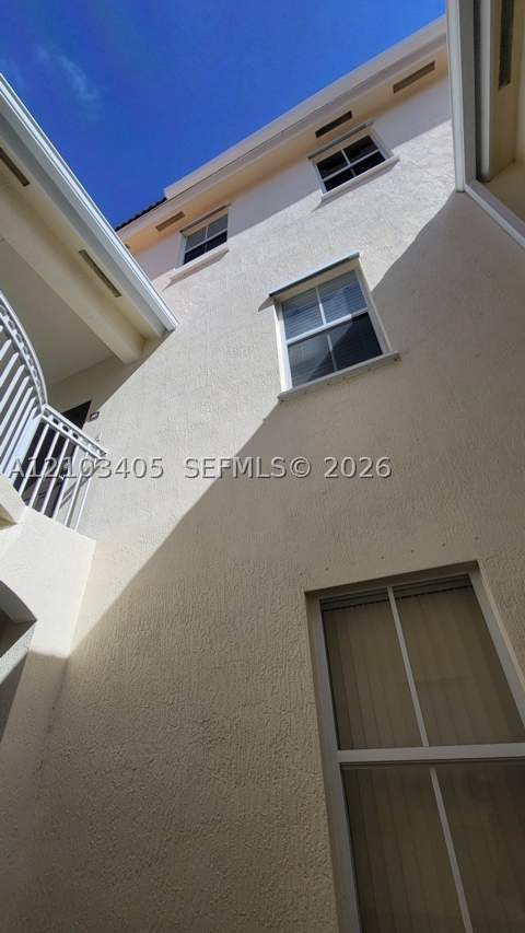 10022 NW 7th St 205, Miami FL - photo 7 of 36