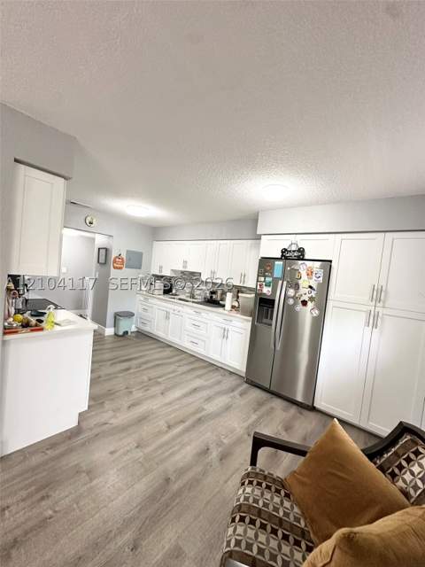 8425 NW 8th St 401, Miami FL - photo 7 of 48