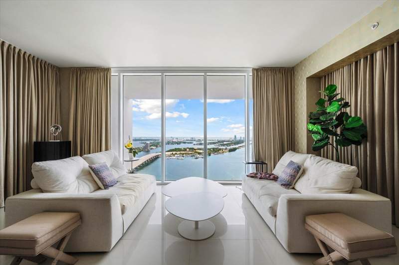 3 bedroom Condominium at 1040 Biscayne Boulevard 4202, Ten Museum Pk Residential, Miami — photo 3