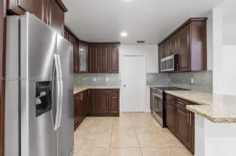 3300 SW 87th Ct, Miami FL - photo 12 of 38