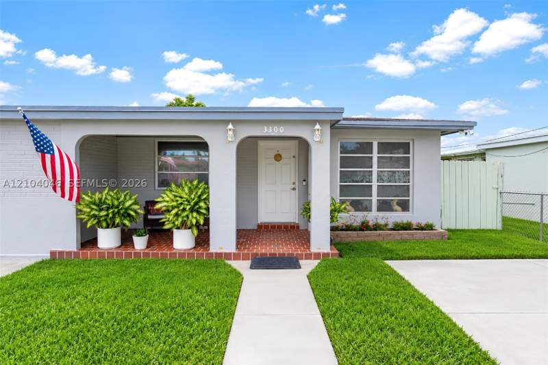 4 bedroom SingleFamilyResidence at 3300 SW 87th Ct, Bird Rd Highlands, Miami — photo 3