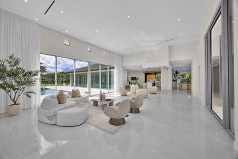 11240 SW 95th St, Miami FL - photo 7 of 61