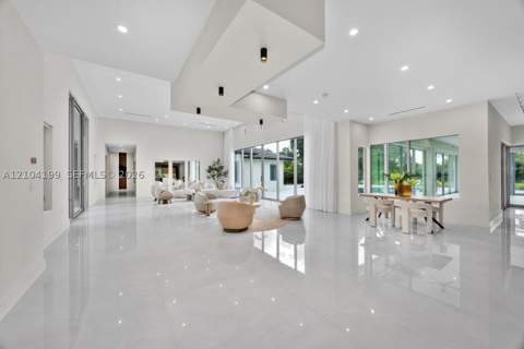 11240 SW 95th St, Miami FL - photo 8 of 61