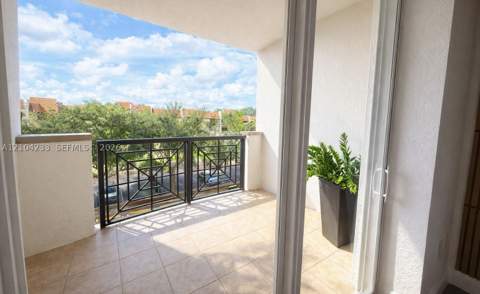 9021 SW 94th St 307, Miami FL - photo 12 of 29