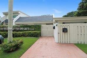 3 bedroom Condominium at 8232 SW 81st Ter 8232, Kings Creek, Miami — photo 2