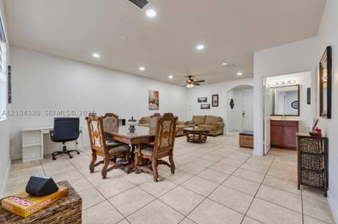 3669 SE 2nd Ct, Homestead FL - photo 7 of 47