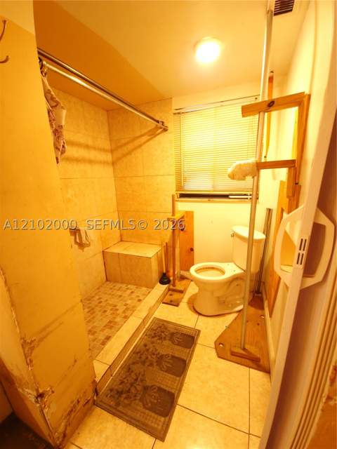 20801 San Simeon Way 101, Miami FL - photo 10 of 15