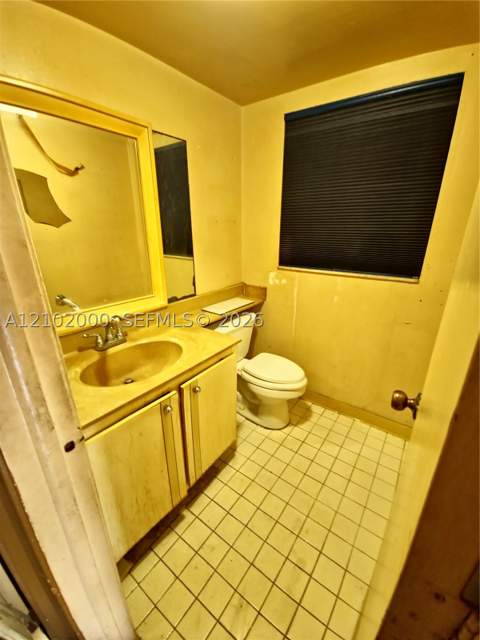 20801 San Simeon Way 101, Miami FL - photo 11 of 15