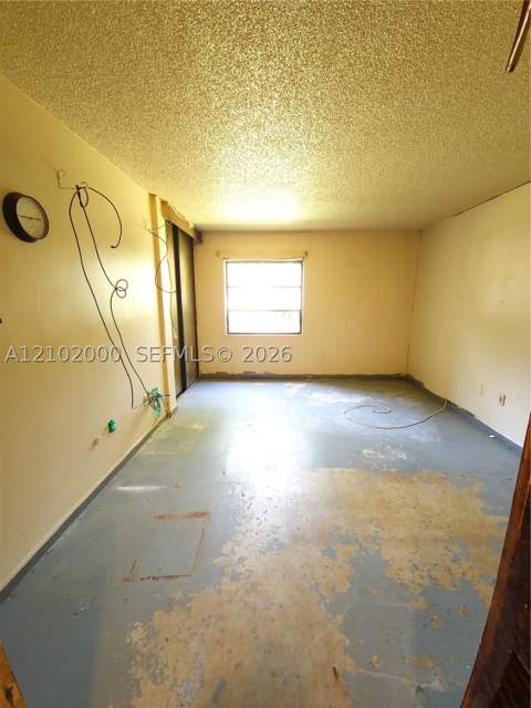 20801 San Simeon Way 101, Miami FL - photo 8 of 15