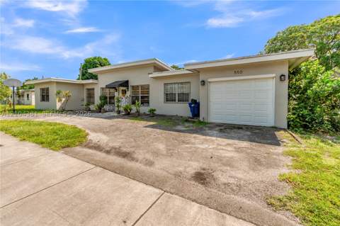 550 NW 107th St, Miami FL - photo 7 of 29