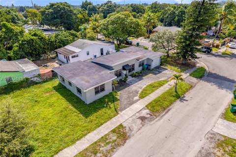 550 NW 107th St, Miami FL - photo 8 of 29