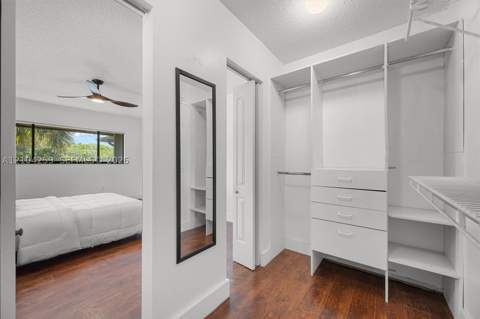 4944 NW 102nd Ave 204-3, Doral FL - photo 20 of 43