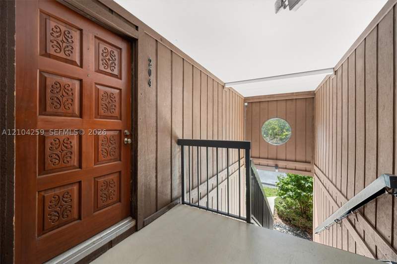 2 bedroom Condominium at 4944 NW 102nd Ave 204-3, Doral Park C Club Villas, Doral — photo 4