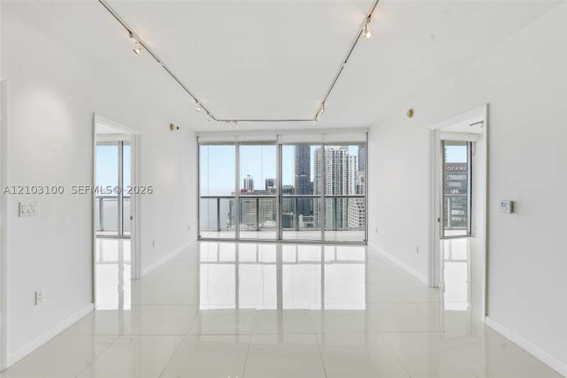 2 bedroom Condominium at 495 Brickell Ave 4003, Icon Brickell No Two, Miami — photo 5