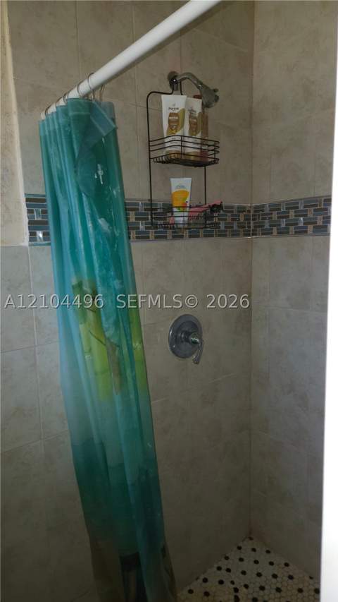 51 NE 195th St, North Miami FL - photo 17 of 35